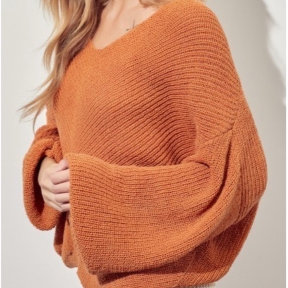 Beautiful soft sweater NWT
